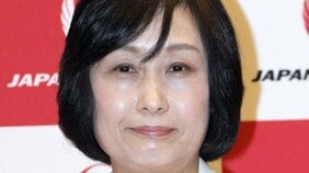 〈JAL初の女性社長誕生〉「若いころはおそばを一本ずつ上品に食べていた」元同僚が明かすCA出身、鳥取三津子氏の素顔「愛称はみっちゃん」「クールビューティそのものだった」