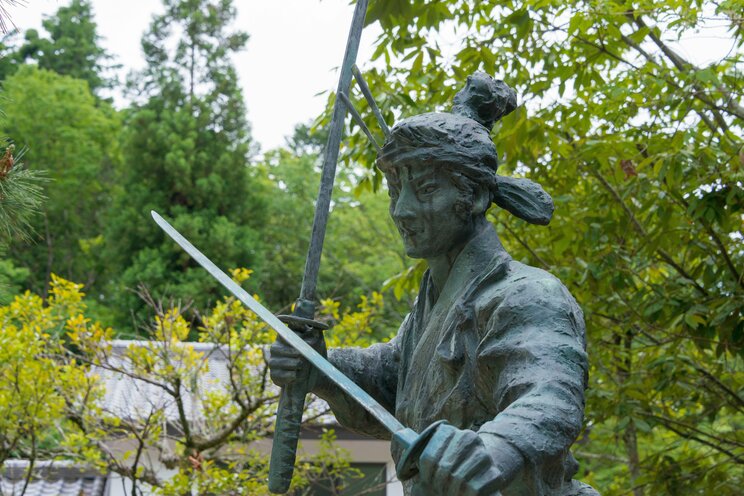 宮本武蔵像