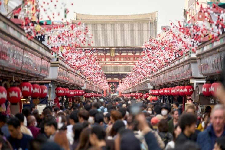 訪日外国人観光客のイメージ　写真／shutterstock