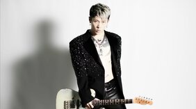 「剣の達人が鞘から刀を抜かずに勝てるのか?」サムライギタリスト・MIYAVIが挑むギターを持たない戦い「痛みの中でしか見つからないものがある」
