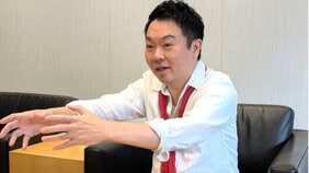 「的確すぎて逆にキモい」ブサイクキャラの芸人くじらが、今では月50本の恋愛カウンセリングをこなす“恋愛強者”に… 提唱する“勝つ恋愛よりも負けない恋愛”とは?