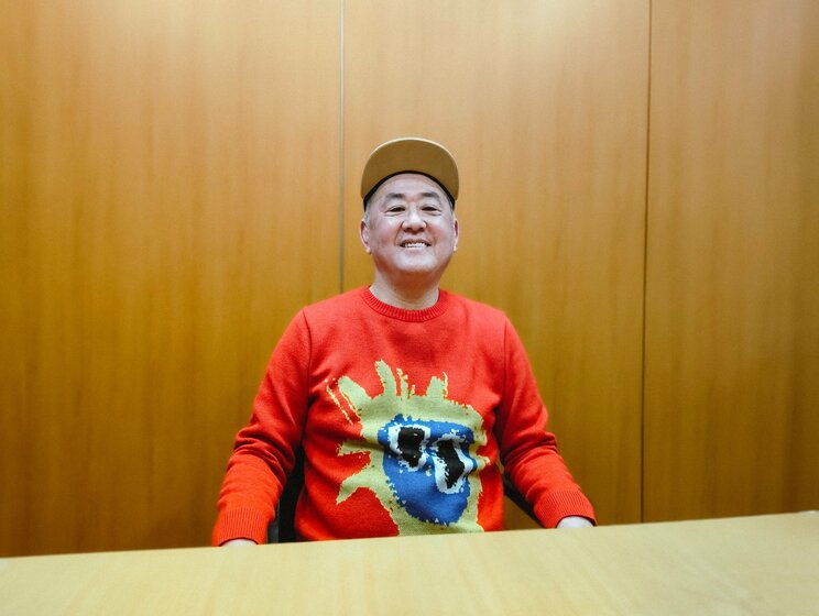 学生時代から電気グルーヴの2人と面識があった椎名