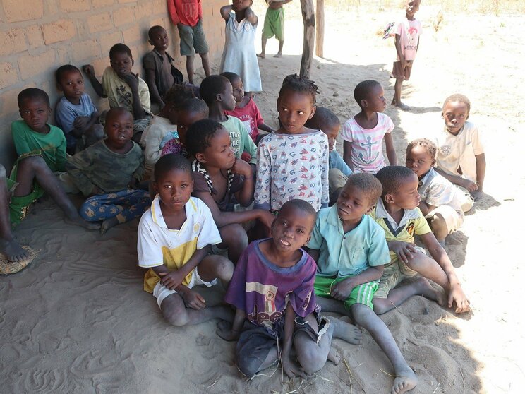 1日の総売上の一部でアフリカ・モザンビークの子どもを支援。地域の特産品を購入できるフジテレビ「FNSチャリティ産直市」開催へ_3