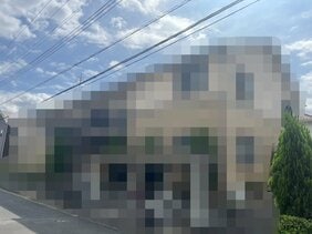 <我孫子・3歳児を布団で巻き窒息死させた疑いで母親が逮捕〉「2時間泣き叫ぶ声」近隣が通報も、夫は「大丈夫なんで!」子ども虐待防止対策室は「命の危険性があるとき」に該当しないと判断