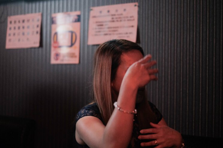 〈写真で振り返る東日本大震災〉フィリピンパブで働く女性たちが直面した震災…スナック街は瓦礫と化し、日当1万円のゴミ分別作業で生計を立てる生活「最近は中国人の方がフィリピン人よりたくさんいます」_14