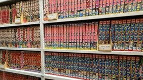 「雑誌はこれからどうなる?」日本最大級・19000誌所蔵の都立多摩図書館の書庫に潜入調査! ジャンプ創刊号からマニアックすぎる専門誌までを眺めて