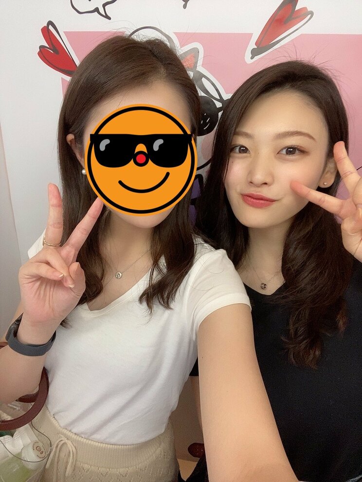 客室乗務員として勤務していたころの風吹さん　写真／本人提供