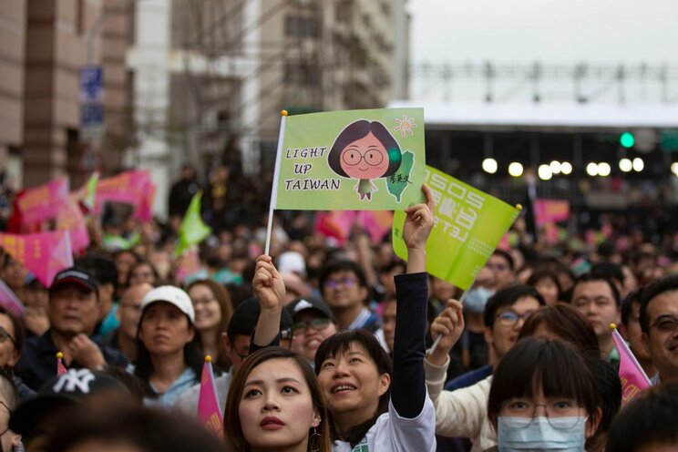 世代間の考え方の違いが如実に現れた、2020年台湾総裁選での民衆の様子　写真／Shutterstock.