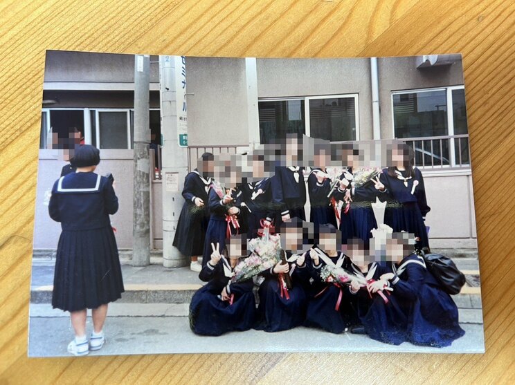 アラフィフのライター女性が通っていた中学校の卒業式