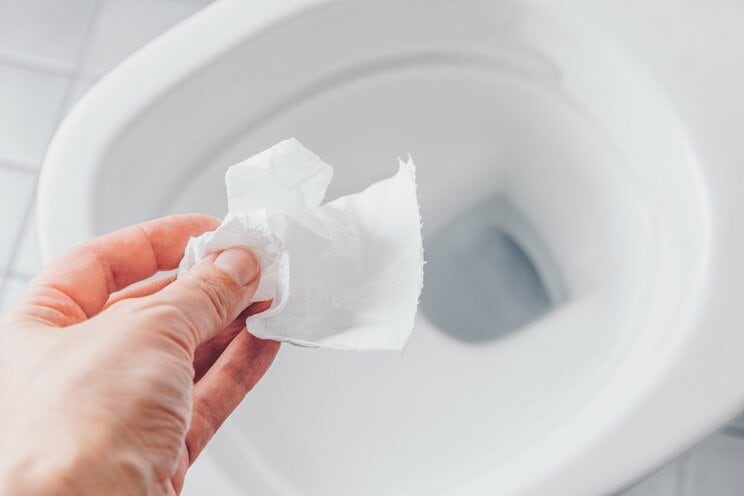 お尻に触れるだけでも菌がつくリスクが