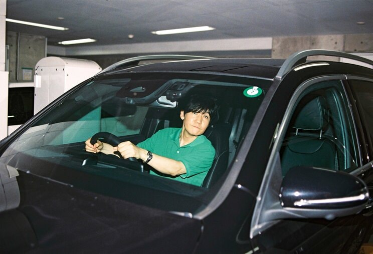 YouTubeの企画で購入した「メルセデス・ベンツGLB」