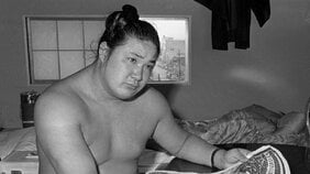 大関・北の富士、独立後の最初の場所で初優勝！　初対戦となった兄弟子、佐田の山と出羽海部屋への想いとは？