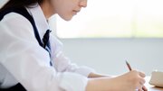 「腕まくり禁止」「ベスト禁止」保護者から悲鳴が上がった理不尽すぎるブラック校則の数々…市の学校教育課が話す意外な校則の決まり方