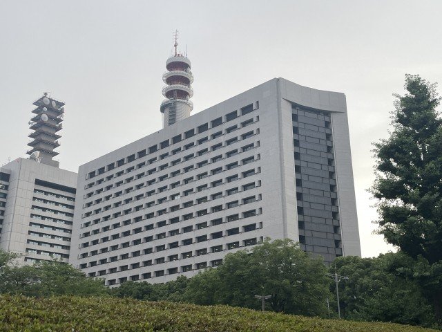 〈新宿・ハプニングバー摘発〉ダーツ中の全裸客も逮捕…店内ではいったい何が？ 「ハプバーは終わった…」好事家が嘆くそのワケは_5