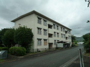 県営小山田団地（写真／熊本県営住宅管理センターのホームページより）