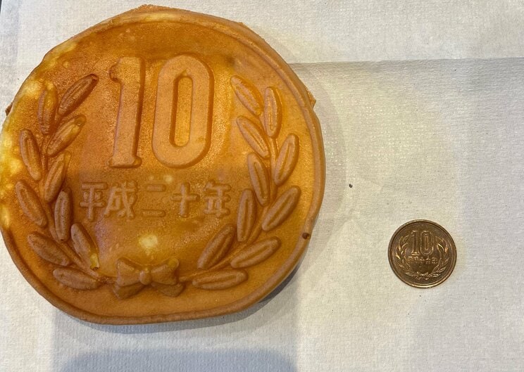 10円パンだけど10円で買えない…なぜか人気の10円そっくりのパンを実食。味とボリュームの満足度はいかに？_3