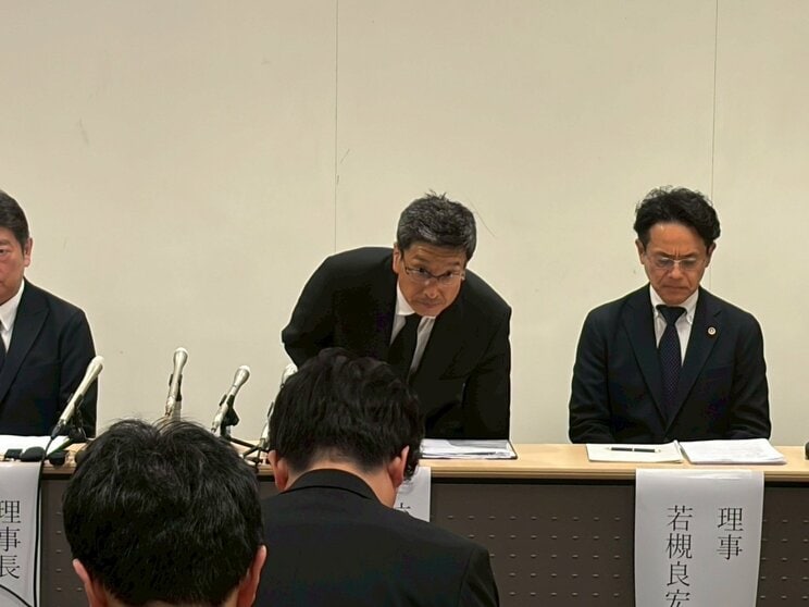 ≪磐越道バス暴走事故≫「安くしろと言われた」VS「そんな話はない」…違法やコンプラ無視の疑いが続々発覚したバス会社と高校の呆れた会見「悲惨な事故、知らないじゃ済まない」_16