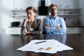 将来的に不安だから今、別れて…「リスクヘッジ離婚」増加の背景とは? 我慢が限界突破する前に離婚するのはお得なのか