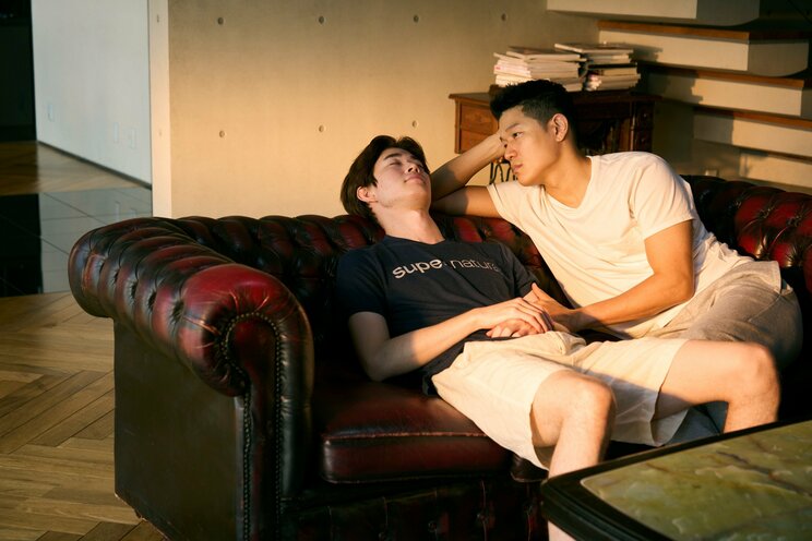 宮沢氷魚にベッドシーンの“振り付け”をし、鈴木亮平にゲイの所作を指導…映画『エゴイスト』が日本映画で初めて導入した画期的な仕事とは_5