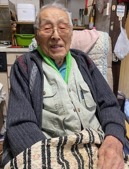 自転車修理店「石井サイクル」店主で103歳の石井誠一さん(撮影／集英社オンライン編集部)