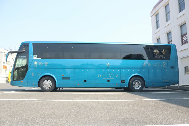 鮮やかなブルーの車体が印象的な「YUI PRIMA OLIVIA」