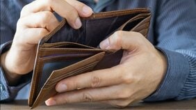 「NISA貧乏」に陥る人の共通点…35歳で5000万円貯めたサイドFIRE男性が語る「積み立てすぎ」が危険なワケ