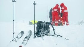 3週間で29人遭難、その9割が外国人…スキー場で横行する“外国人コース外遭難”の現実「彼らは頭を下げることは絶対にありません」