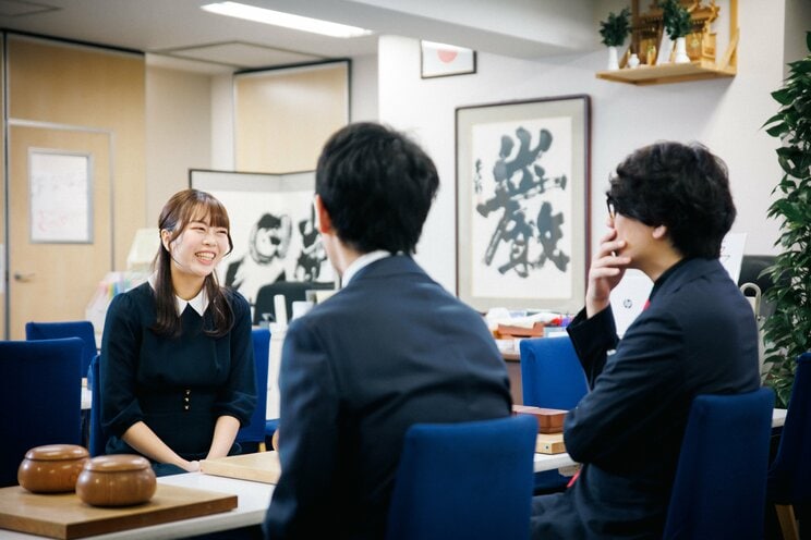 上野さんは対談前に囲碁将棋さんのライブにも通ったという