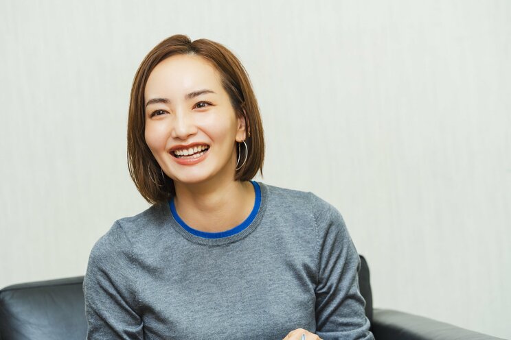 〈令和ロマン・松井ケムリ×辻元舞〉親だから“上から”ではなく…「一人の人間同士で付き合っていく」2人が語る子どもとの向き合い方_7