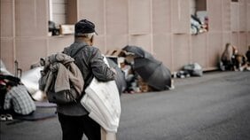 韓国・65歳から地下鉄無料は見直すべきか…高齢者の貧困率40%、深刻な少子化も交えての論争「65歳にもなれば、国から何らかの恩恵を受けてもおかしくない」