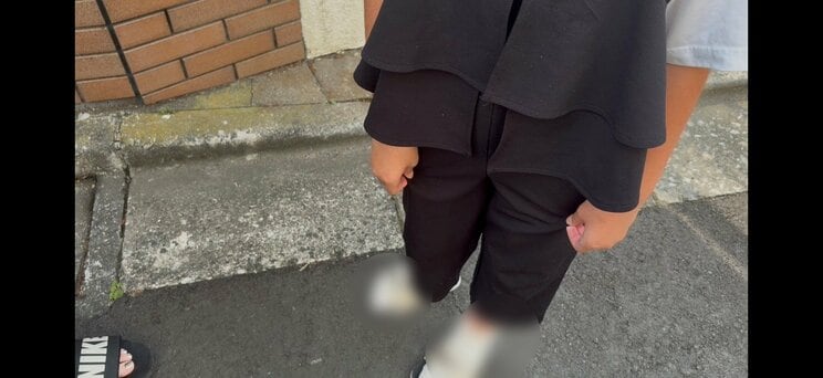 〈北区・小学校火災〉「助けて…」救急搬送された男児が語る火災の恐怖「先生が窓を開けて、しゃがむようにって…」防災頭巾をかぶり校庭では泣き声も「訓練してたから避難はできた」_21