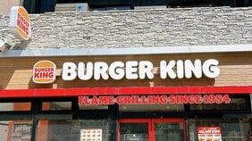 マクドナルドへの長くこじらせた片思い?…バーガーキングの“挑発広告”の意図を担当者に直撃「2社の“本当の仲”は…」