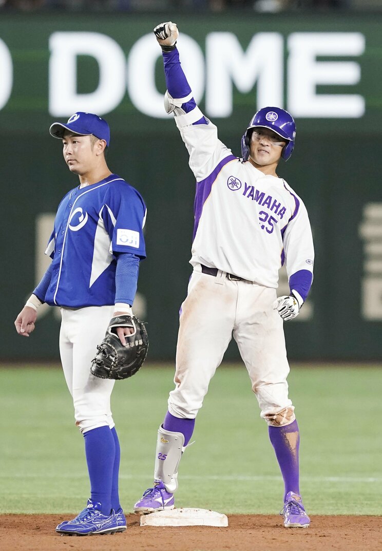 社会人野球のヤマハでは中軸として活躍する前野選手　　写真／共同通信