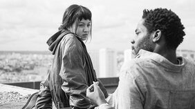 『パリ13区』|深刻になりやすい時代だからこそパリのいまを軽やかに見つめる視点が冴える【売れている映画は面白いのか|菊地成孔】