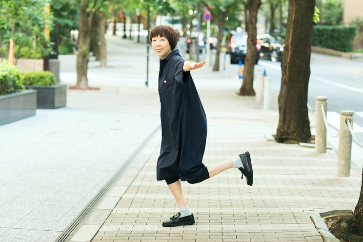 デビュー後は「ヴィレッジヴァンガード」をはじめ、さまざまな場所でプッシュされた