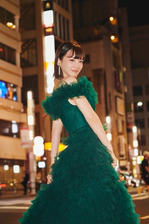 23歳のときに老舗「ひげガール」に入り、夜の世界で働き始めた（写真／本人提供）