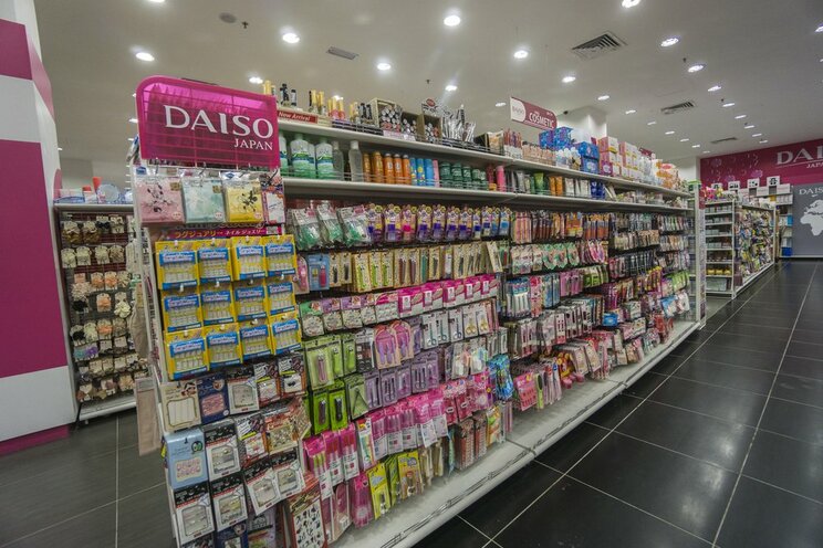 日本の100円ショップ