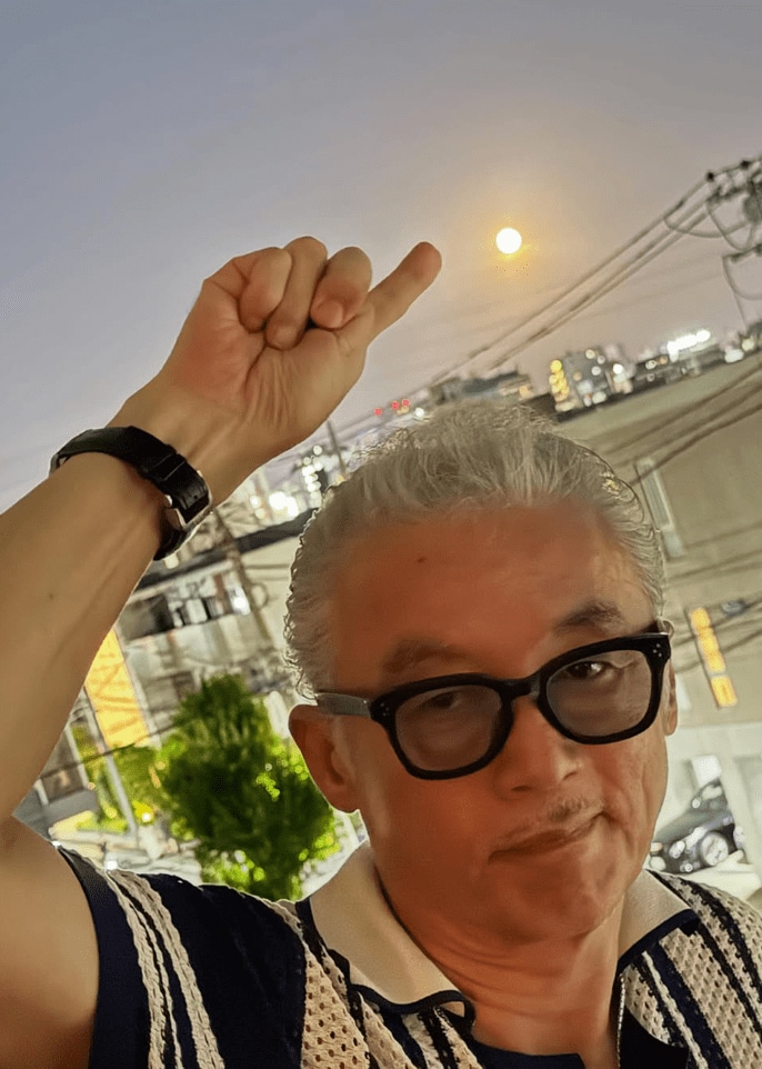 5月末、「ブルームーン」の写真を投稿する田代さん（田代さん公式Instagramより）