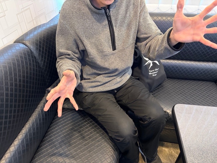 ひきこもり経験のある八代目指圧太郎さん（撮影／集英社オンライン）