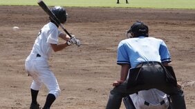 〈ドラフト2026〉「12球団が見逃しても自分なら指名したい逸材」150キロ超右腕の“衝撃”…成績は指名ボーダーラインでも、現地観戦でビビった投手