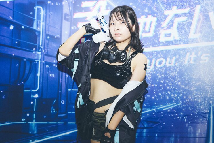夏佳しおさん　写真／石田壮一