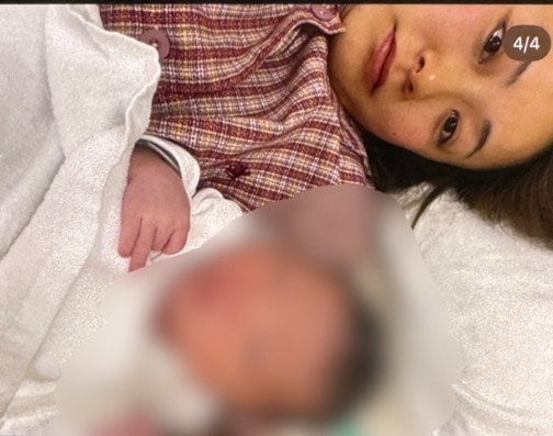 子どもの誕生を祝う投稿もしていた（写真／知人提供）