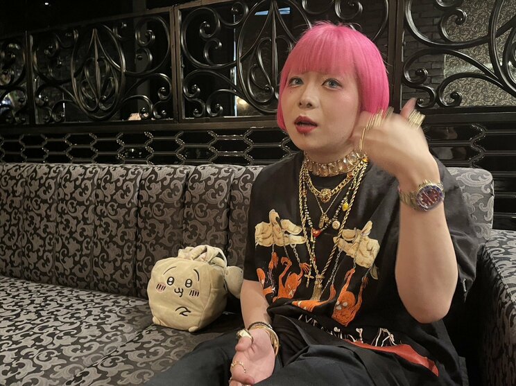 〈本人直撃〉早大卒という異色の経歴を持つ歌舞伎町の“クセ強”ホストが女性客に暴行し逮捕されていた！ いったい何が？_7