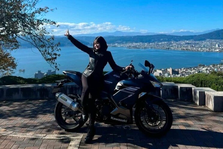 「男の影響？」「本当に大型乗れるの？」元アイドル女性ライダーが受け続ける偏見…それでもバイクを降りないワケ_31