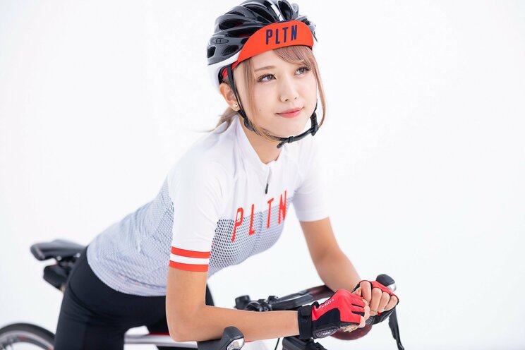 「漕げば漕ぐほど快感を得られるんです！」“萌え×燃え”のコスプレーガール・Hima_9