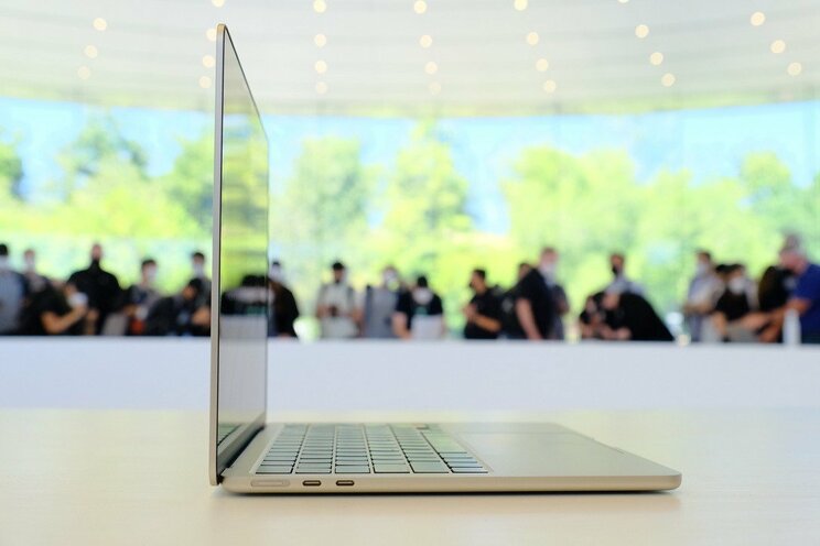 カラバリが増えた新MacBook Airは買い？ ITジャーナリスト・松村太郎の「WWDC 2022」現地リポート_d