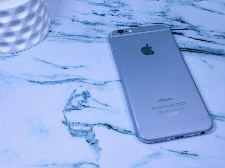 歴代で最も売れたiPhoneとされるiPhone6（推計約2億2240万台）
