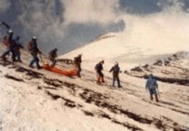 静岡県警山岳遭難救助隊の活動（写真／県警HPより）