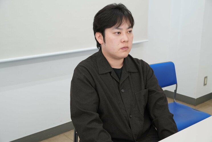 佐藤和威さん（撮影／集英社オンライン）