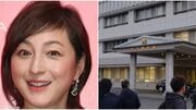 〈広末涼子・衝撃逮捕の背景〉「運転は得意」と語っていたが…2度目の事故、“蹴る”“引っかく”目立った奇行…警察は最初から病院に同行